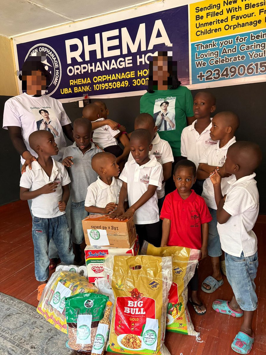 Jungkooknigeria's tweet photo. A birthday project carried out by Jungkook fans in Nigeria today.

The children were so happy with the gifts presented on behalf of Jungkook, they said words of prayer and wished for his solo comeback and tour soon. We hope for even better projects for him in the future and once again wish a happy birthday to Jungkook, he has taught us kindness and giving back to the society so we honored that today.