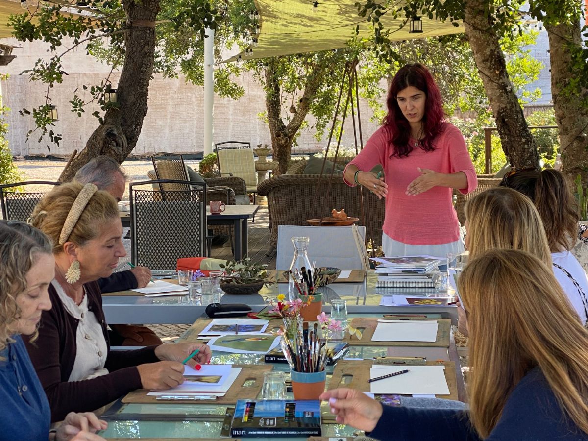 StudioBristle's tweet photo. Looking for your next creative escape? Discover painting holidays at Figs on the Funcho, an award-winning riverside retreat in Portugal's Algarve. 🎨 Explore our painting holidays: https://t.co/HoT3cTfrMc https://t.co/dzTtA3SQyh
