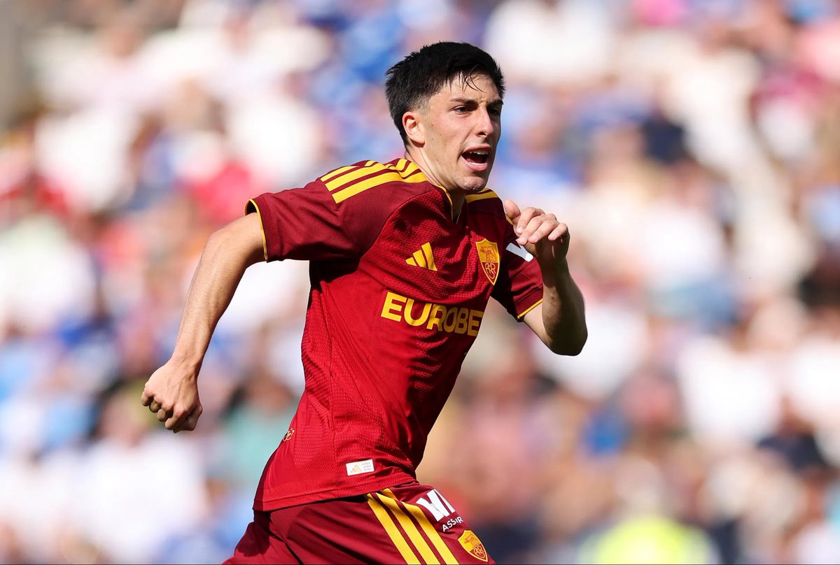 LCanicchio's tweet photo. #AsRoma: oltre al #Benevento c’è anche la #Casertana su Mattia #Mannini 🪶🟡🔴 https://t.co/0S3RUhpuSb