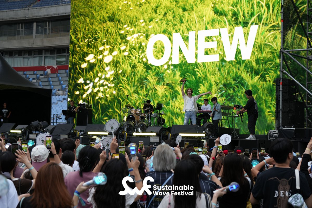 jjinggubamstar's tweet photo. 260901 swfestival_official 인스타
https://t.co/C3HtZI71l0
#온유 #ONEW https://t.co/aEz9ggXumO