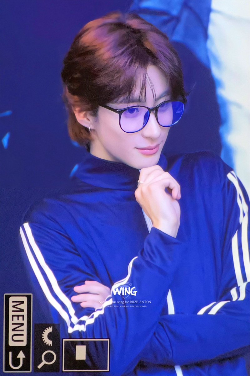 winganton_'s tweet photo. 260901 nerd?
#앤톤 #ANTON #アントン #라이즈 #RIIZE https://t.co/6OSeGuZ60y