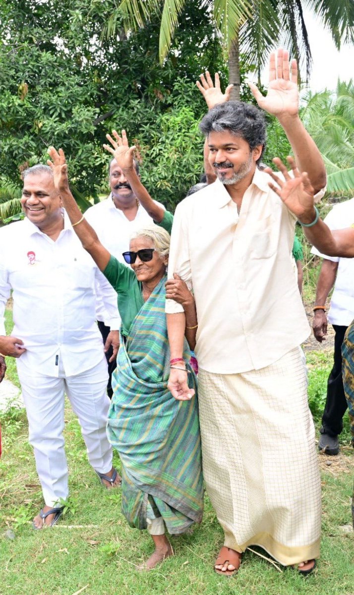 Actor_Vijay's tweet photo. Then &amp; Now https://t.co/d3djJOR6vo