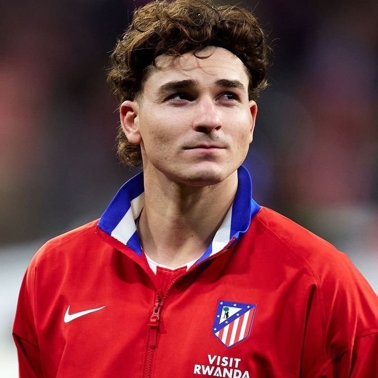 barcelonauy_'s tweet photo. 🚨 ÚLTIMA HORA: La postura de Julián Álvarez siempre ha sido la misma: quiere jugar en el Barcelona.

Si no ocurre este verano, lo que parece poco probable, lo intentará de nuevo en el futuro.

— @FabrizioRomano https://t.co/0E2InZjDkG