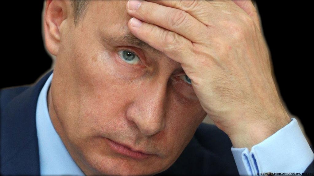 Ukrainene's tweet photo. For Putin, the war in Ukraine has evolved from a delusional dream of empire into a desperate struggle for biological and political survival. By cannibalizing Russia’s economy and hemorrhaging its future for negligible territorial gains, he has crossed the point of no return.

Taking the Donbas would be a pyrrhic victory at best, incapable of masking the systemic collapse he has triggered. For Putin, a ceasefire is not a path to peace—it is a signed death warrant. He is trapped in a cycle of perpetual conflict because the moment the cannons fall silent, the internal reckoning begins.

The West must finally grasp this grim reality: Putin is incompatible with peace. He has anchored his existence to a war he cannot win and an occupation he cannot sustain. This is no longer a war of strategy; it is a war of ego, and it will only end when his grip on power does. Period.