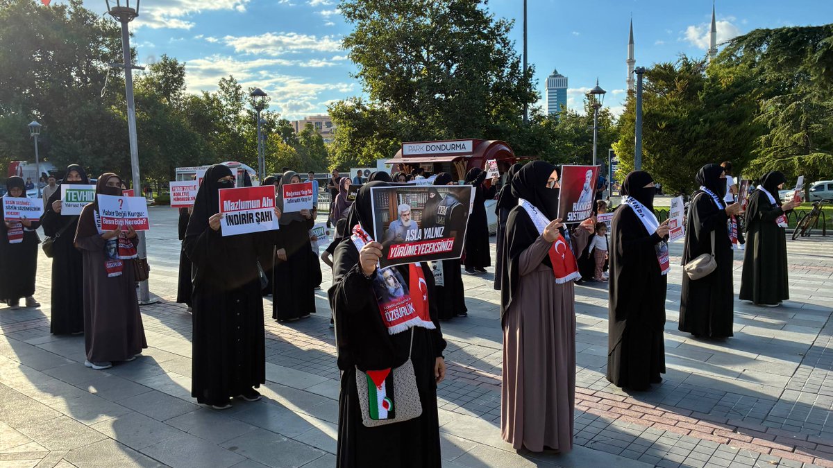 FurkHar42's tweet photo. Bu zulüm bitine dek, mücadelemiz sürecek!

TutuklulukZulmünü Bitirin
AlparslanHocaya Özgürlük
SemraHocaya Özgürlük https://t.co/1turcFTg0b