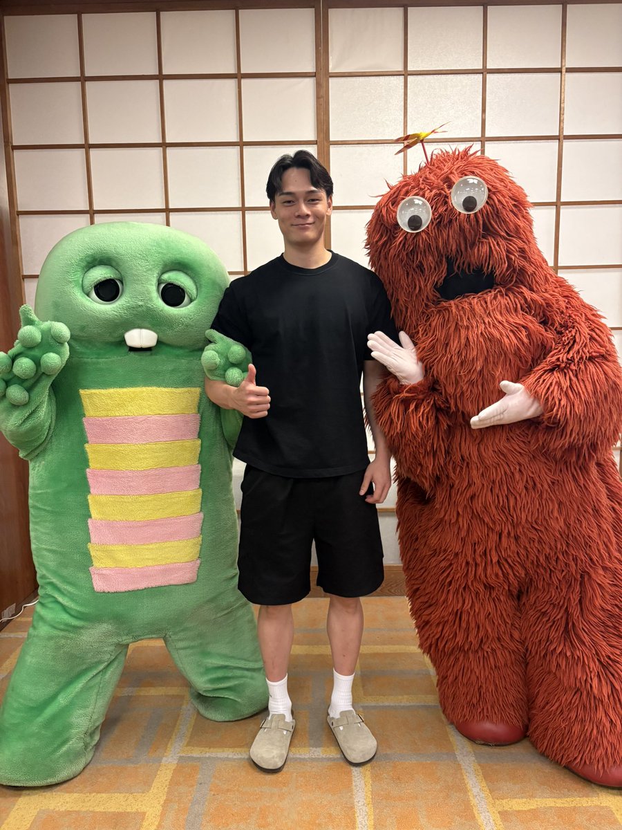 fivearrows_K's tweet photo. 最後に📸
ガチャピン・ムックと🙌���
ありがとうございました!
#今林萌
#香川ファイブアローズ #HIGHFIVE https://t.co/Qef8IEf5kk