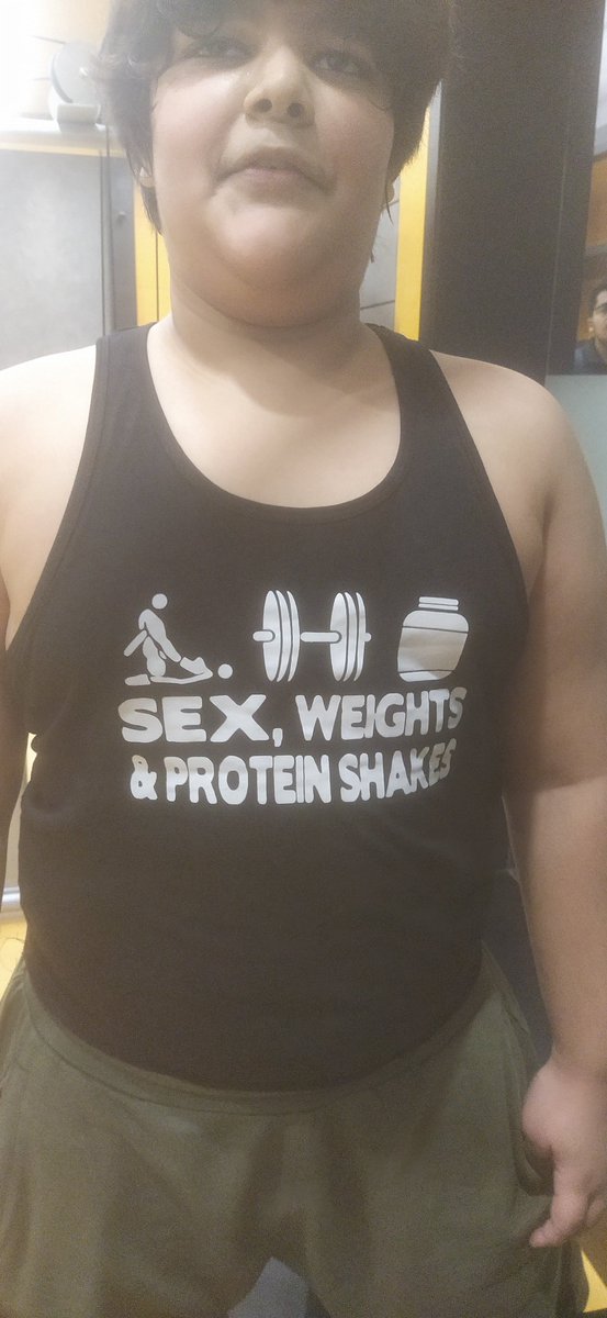 RIGHT_REP_COACH's tweet photo. Can you believe he’s only 15 years old?
.
 He’s been training with me since he was 10. This is proof for all the parents who still believe the myth that lifting weights stunts a child's height or growth. 
.
Today, Chicku pressed 35 kg in each hand (70 kg total) on the incline dumbbell press for 3 clean reps.
 Isn’t that insanely impressive? 
What do you all think?