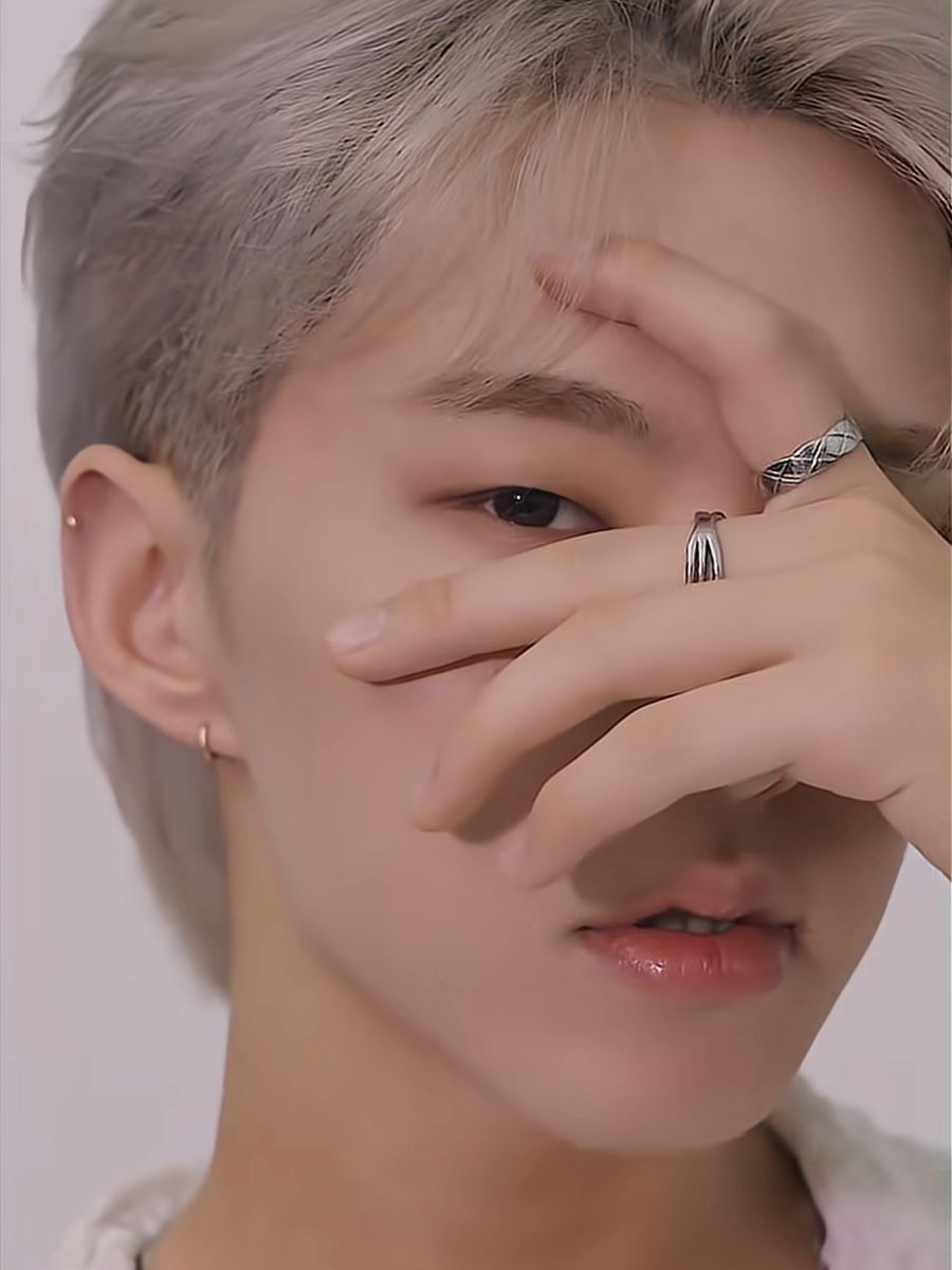 _tigerinmymind's tweet photo. 영상 켜자마자 비명 지름 https://t.co/Q9eQFG6cgn