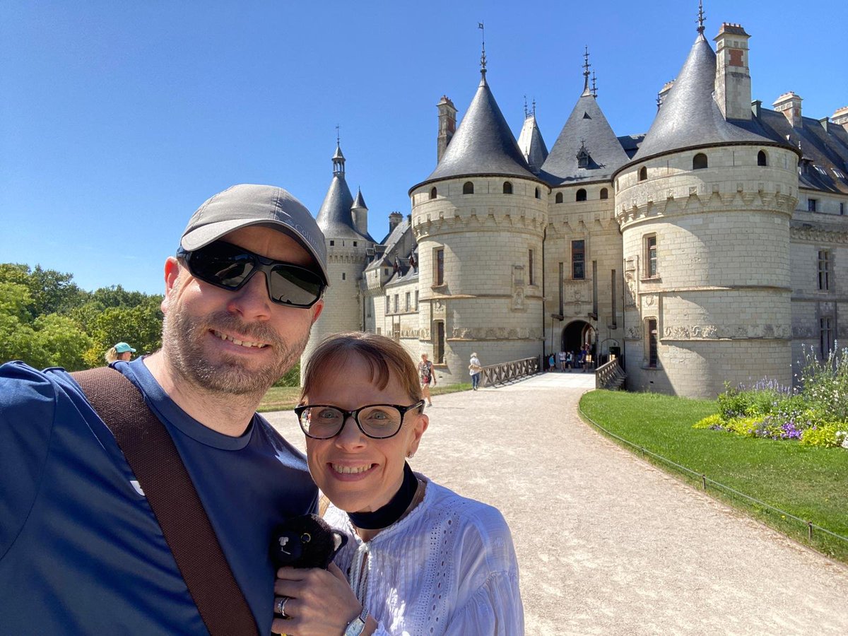 LanguagesCat's tweet photo. Languages Cat a visité le Château de Chaumont-sur-Loire. Magnifique! https://t.co/tmN5MqP5aZ