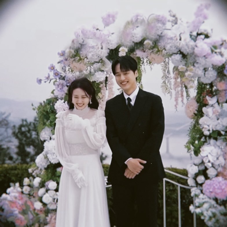 Blue_fish_fra's tweet photo. #Spookyinlove drama couple 👩‍❤️‍💋‍👨 👩‍❤️‍👨 😍🥰
At BTS photoshoot 

Please both of you reunite again in another project 🙏🏻😌🥰
.
.
#parkeunbin #yangsejong #koreandrama #bestcouple
               https://t.co/yWWx4RCtAY https://t.co/5dX0WAJqo0