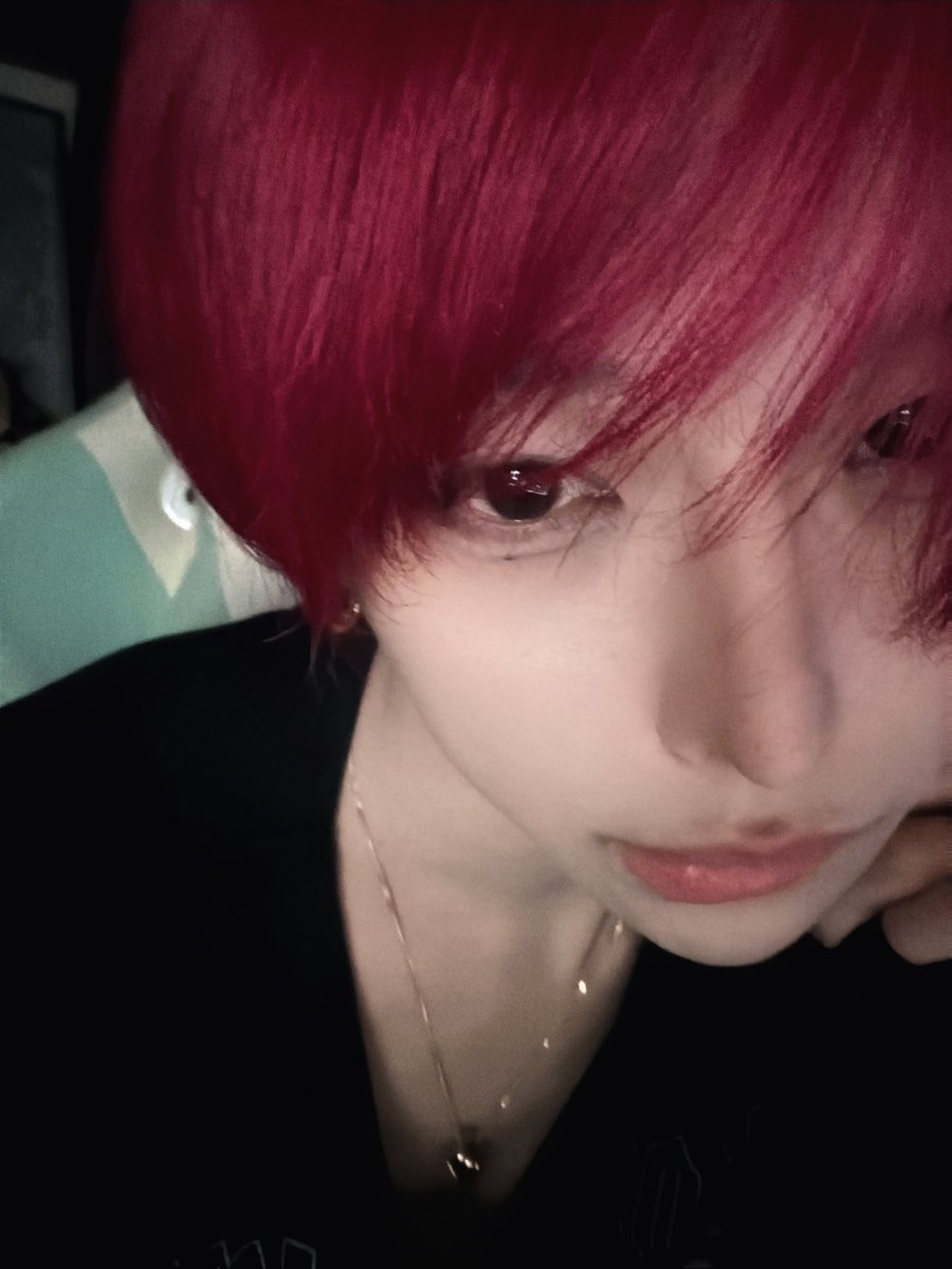 ryo_lvsk's tweet photo. 髪の毛赤くした https://t.co/mfpVkeeuJP