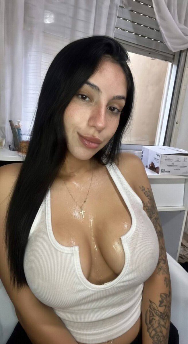 Linoya_zw's tweet photo. Who wants to see me ruin myself for attention?😈 https://t.co/m4xdulFsw0