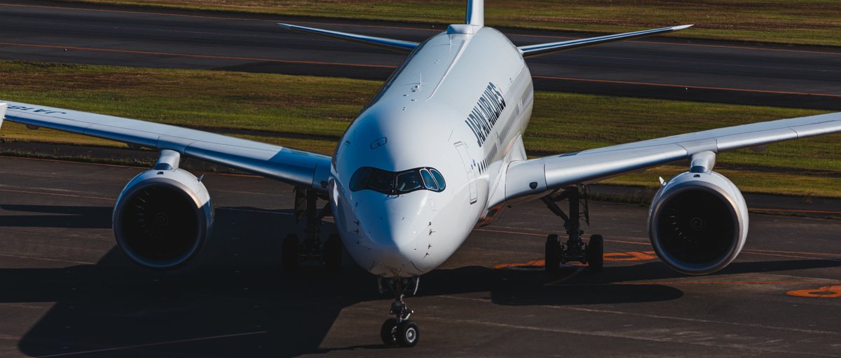 Mt1988Photo's tweet photo. A350は美しい機体 https://t.co/pPZ92nxYf9