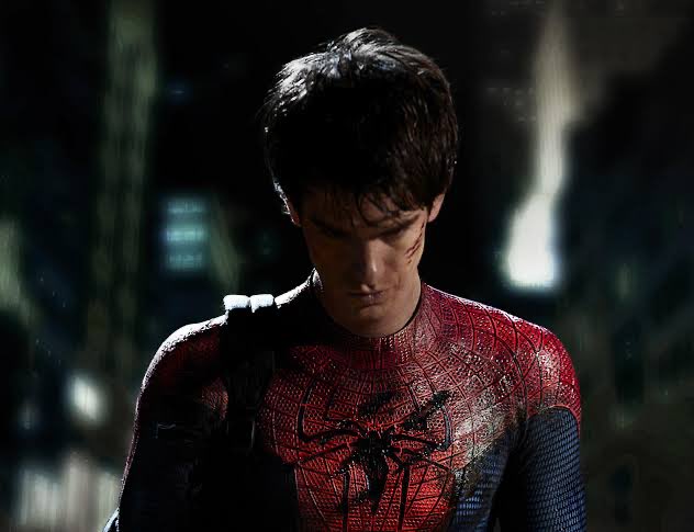 QuidVacuo's tweet photo. Andrew Garfield entendió a la perfección lo que significa Spider-man para el mundo. 

"Solo aún creo que cualquiera puede estar en ese traje... No ves el color de piel, no ves el género, no ves la sexualidad. Cualquiera puede verse a sí mismo en ese traje." https://t.co/JvNxRUtSwE