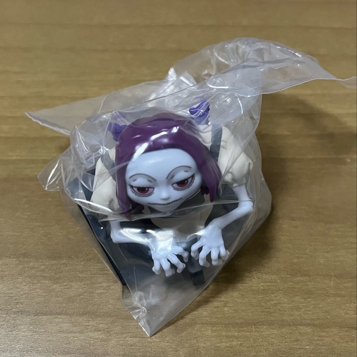 trade_tan3's tweet photo. HUNTER×HUNTER ガシャ
キメラアント編　交換

【譲】　玩具修理者(ドクターブライス)
【求】　百式観音

神戸手渡しor郵送

よろしくお願いいたします。

#ハンターハンター https://t.co/kxF3AxFqxH