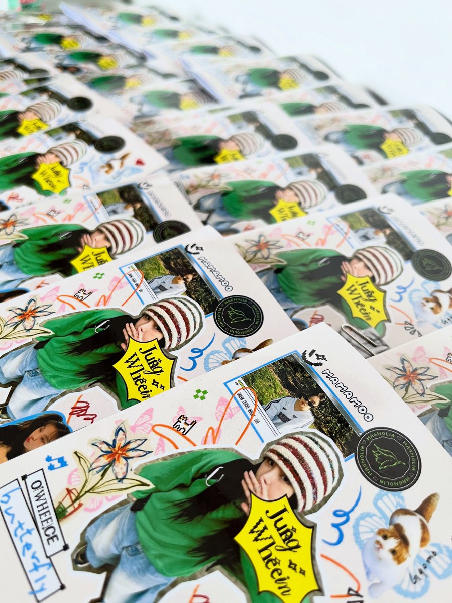 jocreativesph's tweet photo. Sharing our previous works that we forgot to post - Mini Notebooks 📒 We gave these as our freebies to all our shirt buyers during the last #WHEEIN #OWHEECE fancon 🌟
And it looks we’re bringing this back for the IN THE MOOD re-print shirt! Ofc, different design! Excittted us! 🤗 We will be opening the pre-order this week na! Stay tuned! 🦋
#MAMAMOO #마마무 #휘인 #MAMAMOO_2026_WORLD_TOUR