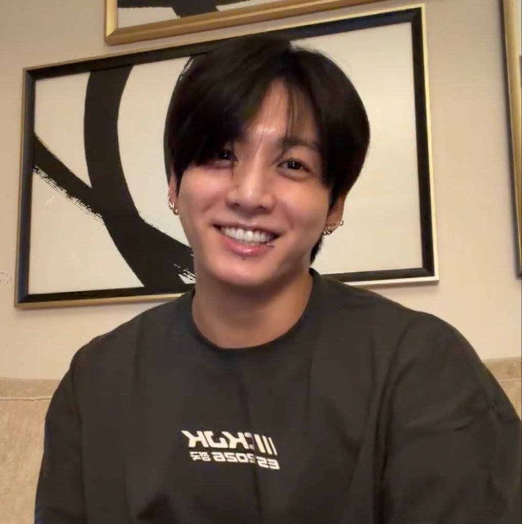 loveforku's tweet photo. not to be dramatic but i would die for him https://t.co/RBNhytSU2Z
