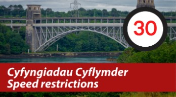 TraffigCymruG's tweet photo. 🌬️🍃Rhybudd 🍃🌬️

A55 Pont Britannia terfyn cyflymder 30mya ar waith oherwydd gwyntoedd cryfion.

Diweddariadau pellach i ddilyn. Cymerwch ofal wrth deithio.

@CyngorGwynedd @cyngormon https://t.co/XRg9KNITaB