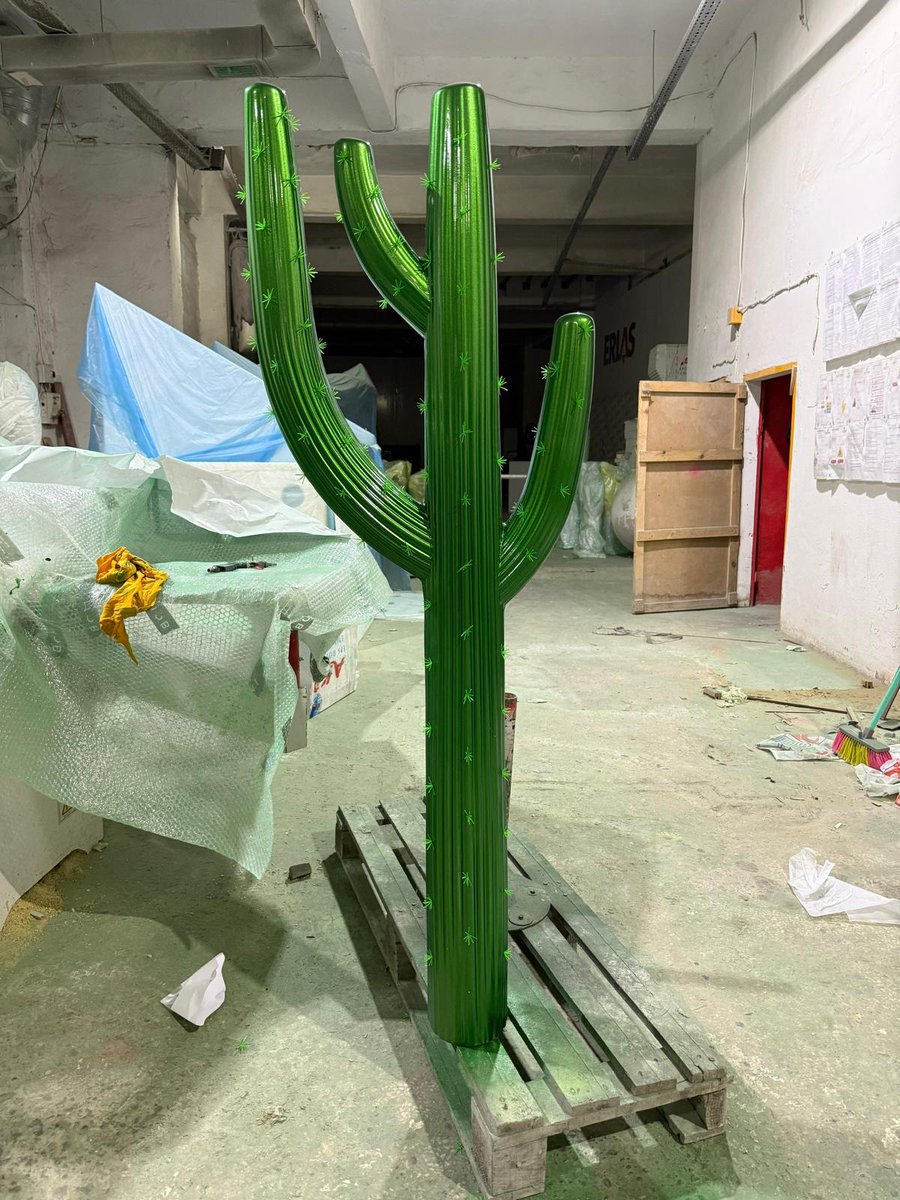 ErlasGlobal's tweet photo. Ölçeği büyüttük, doğanın formunu yeniden yorumladık 💚

Fiberglass kaktüs dekoru 🌵 https://t.co/CXlbTRMHBZ