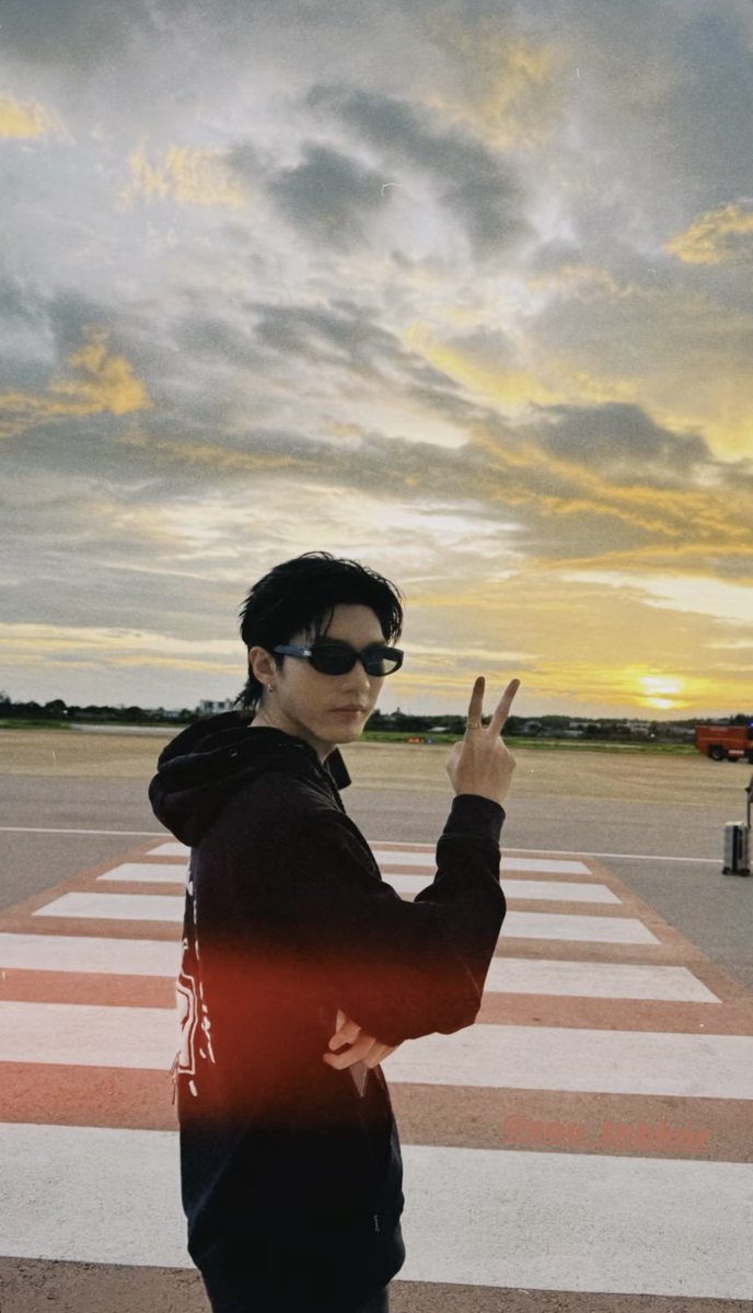 ciraktui's tweet photo. Jadi rumor AouBoom dating itu beneran ya? https://t.co/DsSRma1zUT