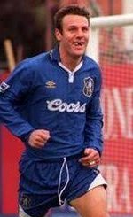 Don__Felix's tweet photo. @dhirajsriram1 @ldnwillbeblue Proper Chelse... that's your heritage https://t.co/1i3StlPYgh