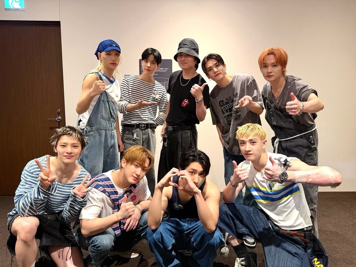 staysday6's tweet photo. yudai takenaka of novelbright posted a pic with skz!! 🥹 https://t.co/NbzKSolR8x