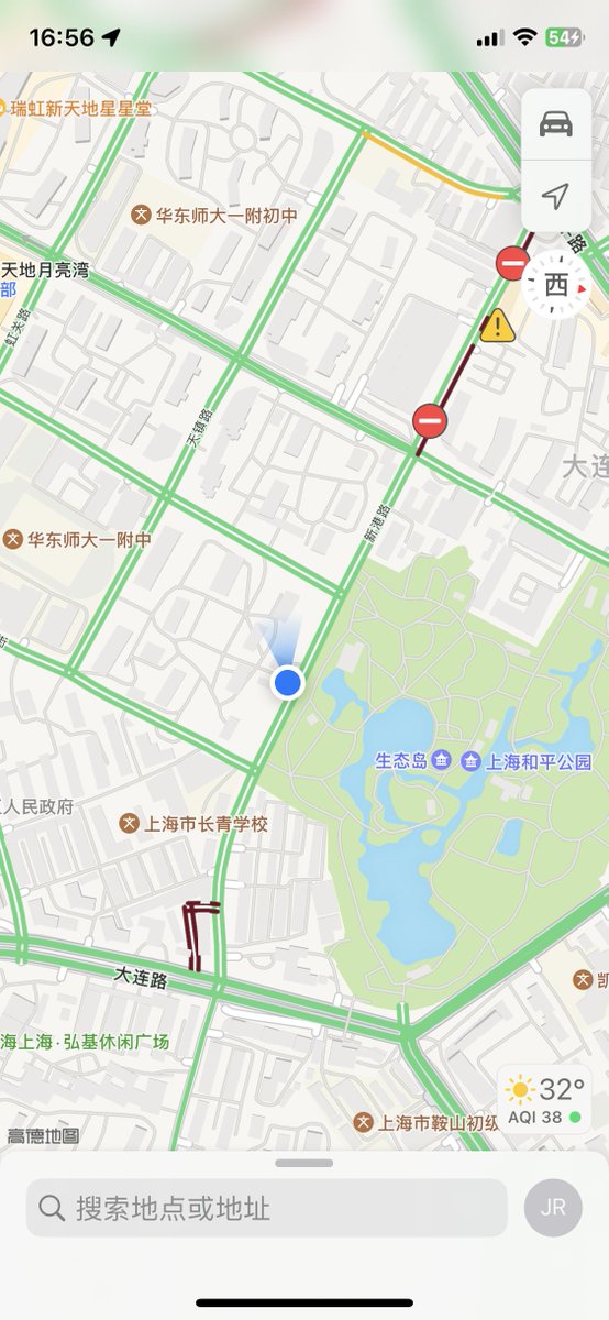 wtwldsis's tweet photo. 弟打游戏坑，虹口这连累我掉段 #上海 #反差 #日常 https://t.co/m1OnvyvoJV