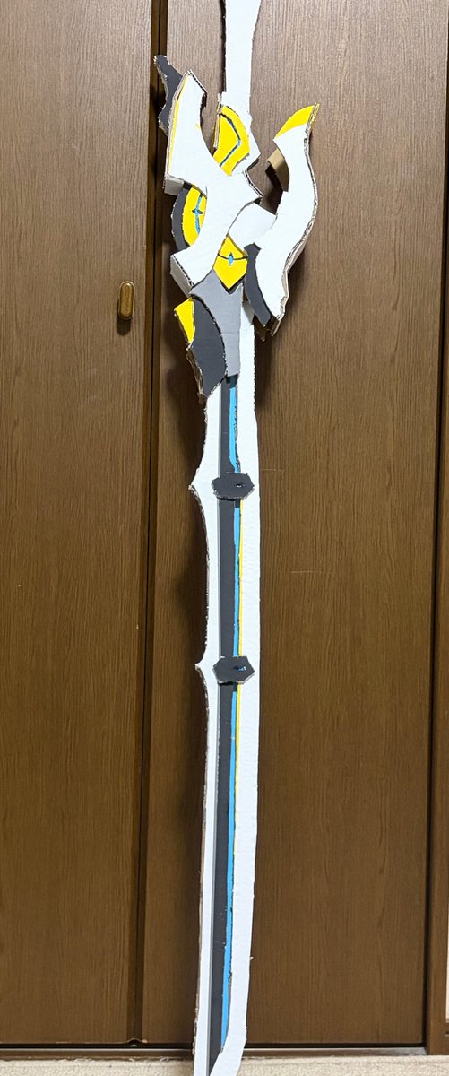 ImitationST's tweet photo. とりあえずできた
ほぼ実物大のが目の前にあってすげぇ(すげぇ) https://t.co/35IjrzVBjL