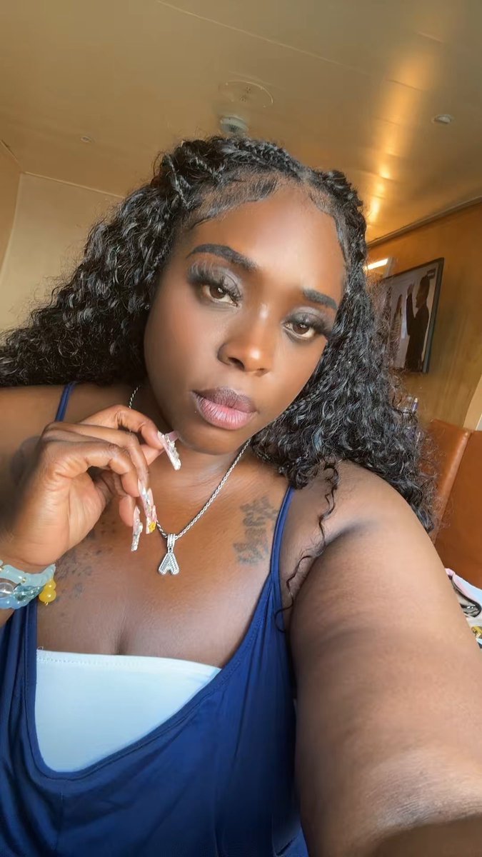 beautynbullshit's tweet photo. It’s my birthday! Everyone wish me a happy birthday! Blessed to see 37 years of life. Praying for nothing but happiness, love and prosperity. #virgobaby https://t.co/vr9TVmoybn