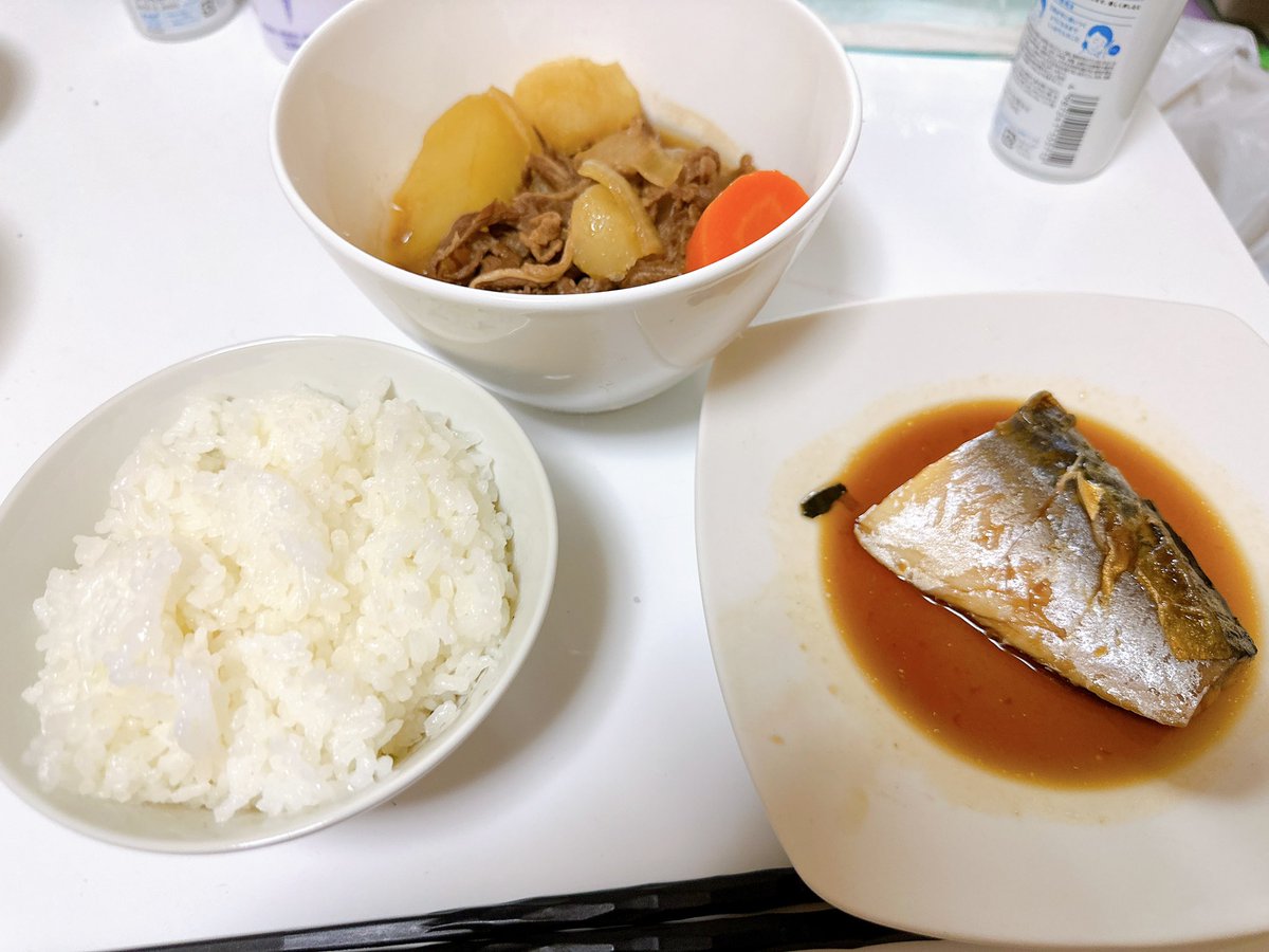 r6e2n1's tweet photo. 載せるもん無いから自炊で飯テロしとく https://t.co/hzuY0GPDi8