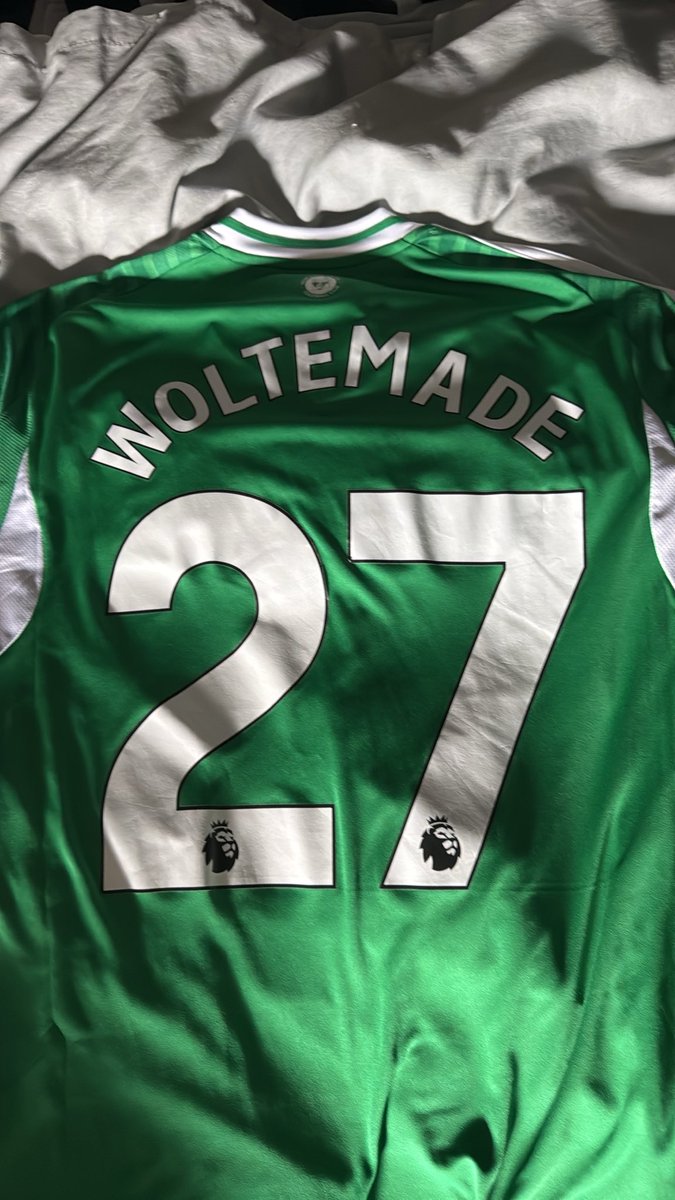 mattya2021's tweet photo. See ya next season big dick Nick 🖤🤍#NUFC https://t.co/NTVMIdG4WS