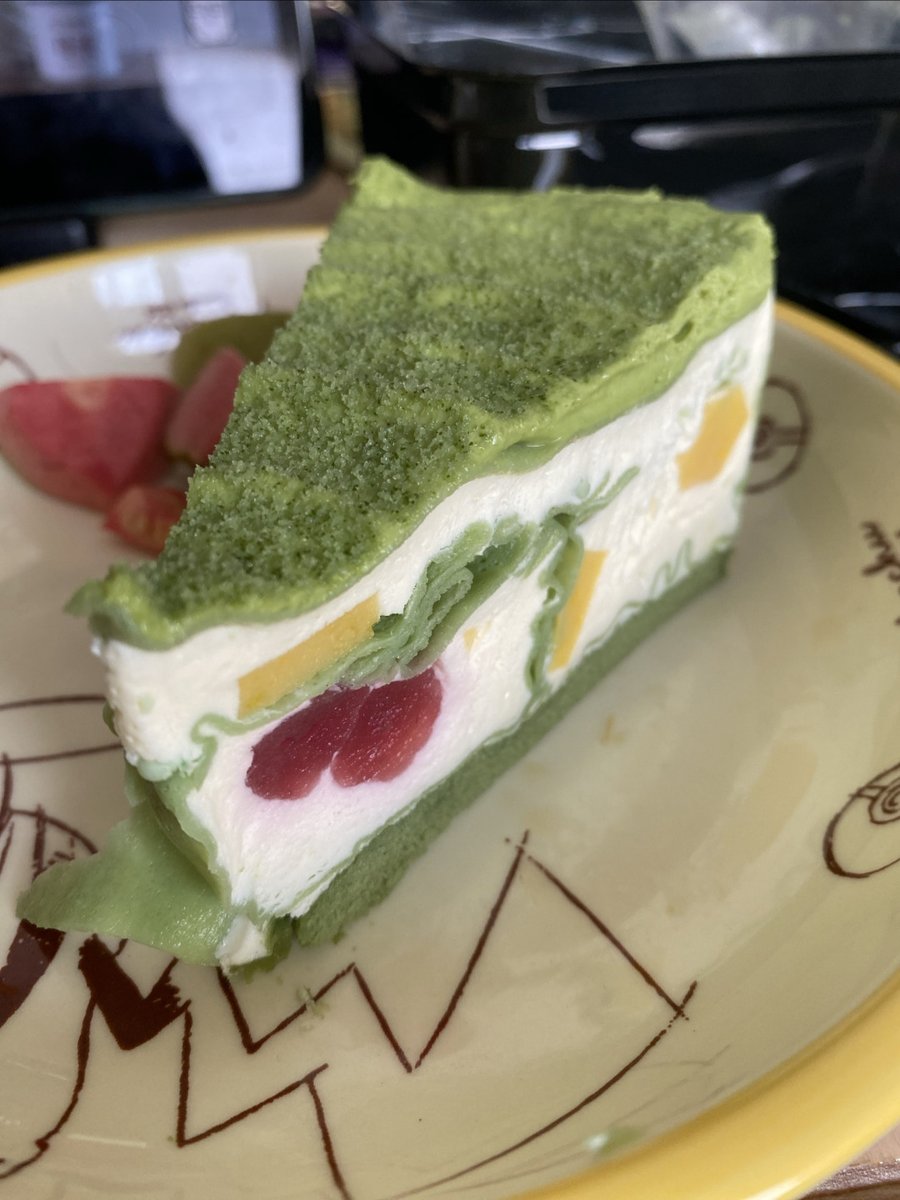 ConnorTobe36813's tweet photo. Just got caught stealing a bite of my partner’s matcha tiramisu, and they pretended to be mad… I see the grin. ， https://t.co/J6klzYlt2m