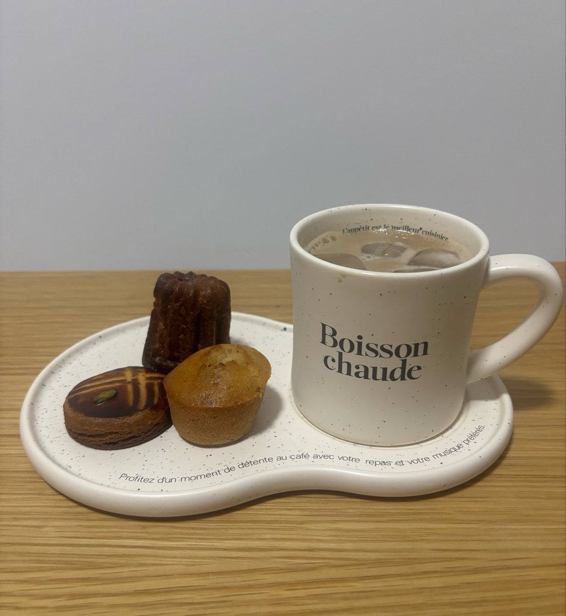 umauma_Sugar's tweet photo. あるとさん(@sonusprimus )からいただいたお菓子いただきました！！全部美味しすぎて横転
プロの方でしたっけ…？お店開いた方が良いです絶対。
なんならズマケでお菓子枠として売り出してください買いに行きます絶対。
特にお気に入りはパレ・ブルトン・オランジュでした♡ありがとうございました！ https://t.co/wf7hdUDf18
