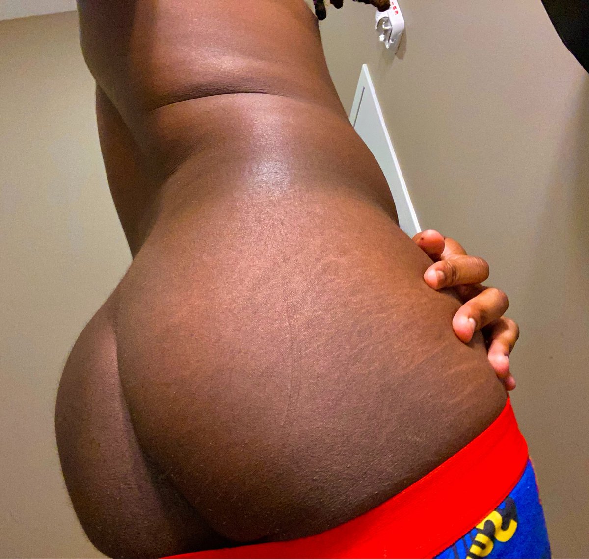 kindidyjamel's tweet photo. Just a lil ass🍑 https://t.co/yFu3OjcCwK