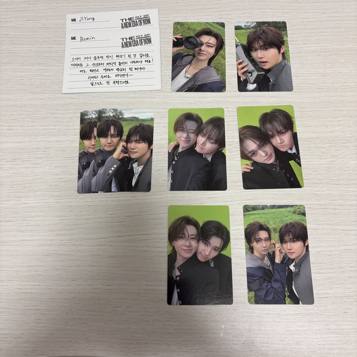 fnkxql's tweet photo. AEN A NEW ERA OF NOW トレカ 交換

求 ギュヒョン、キュニャンズ（ギュヒョン、ジュンソ）

譲 ジヨン ボミン ハル ハルト カイラ ジュンソ

異種、n:1可能 纏めて交換できる方優先
9/20オフイベ、9/27 ハイタ、10/12ザパフォ手渡し可能◎

お気軽にお声掛けください https://t.co/AUkDaxkO0P