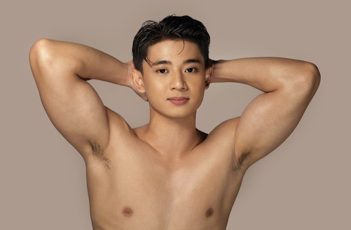peteerpepper's tweet photo. SOBRANG GWAPO MO, JC 😍😍😍 https://t.co/X2WW5oXAIv