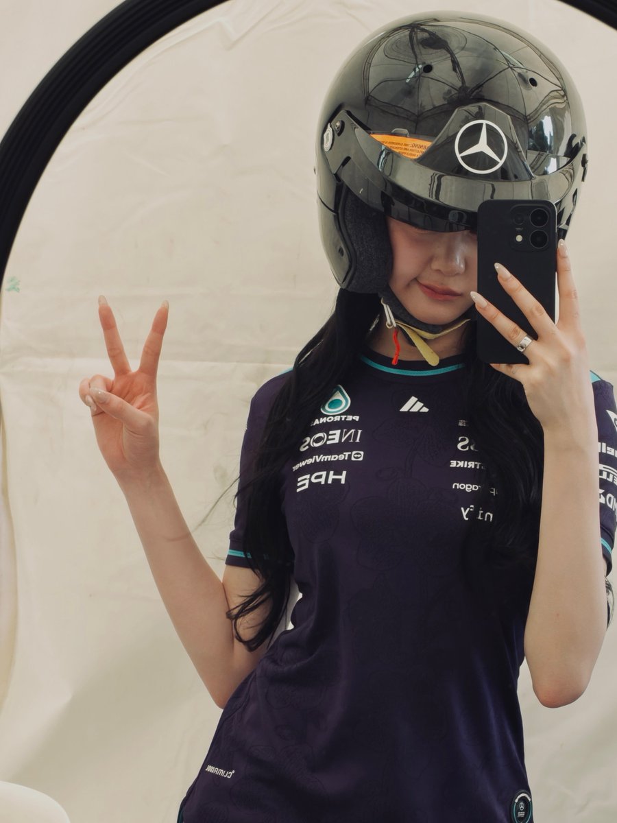 Pahritaaa's tweet photo. ( 🏎️𖦹 ׂ 𓈒 🏁 ／ ⋆ ۪ ) off high-speed adrenaline https://t.co/BXwM1JgrHZ
