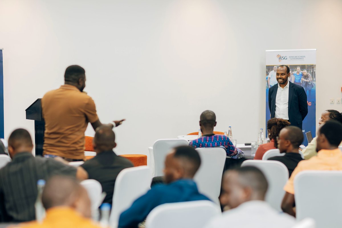 ASG_Africa's tweet photo. What does it really mean to be a leader?

That was the question at the heart of a conversation between our incoming MPA cohort and ASG President @Francis_Gatare  during orientation.

Through a conversation on leadership and responsibility, the cohort reflected on the kind of leadership Africa needs, the role each of them can play in bringing it about, and how ASG will equip them with the knowledge and tools to take on that responsibility.

Here’s to a warm welcome to ASG and to the leadership journey ahead.