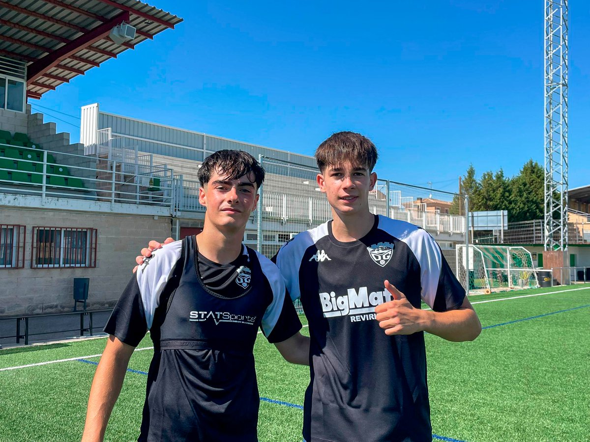 deporguada's tweet photo. 💜 EDU Y DANI YA ESTÁN AQUÍ.

Ya están en casa. 🏠

¡Bienvenidos! 🦾💜 https://t.co/cr3LmyJ2i0