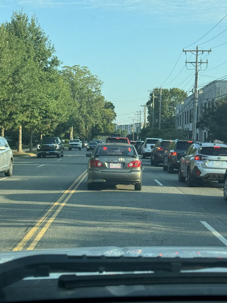 goneers's tweet photo. It’s Tuesday traffic jam in Charlotte! Remember how nice it was when @GregoryKBovino and customs and border patrol were in town? My commute went from 45 minutes to 20. https://t.co/OECrbnc3J4