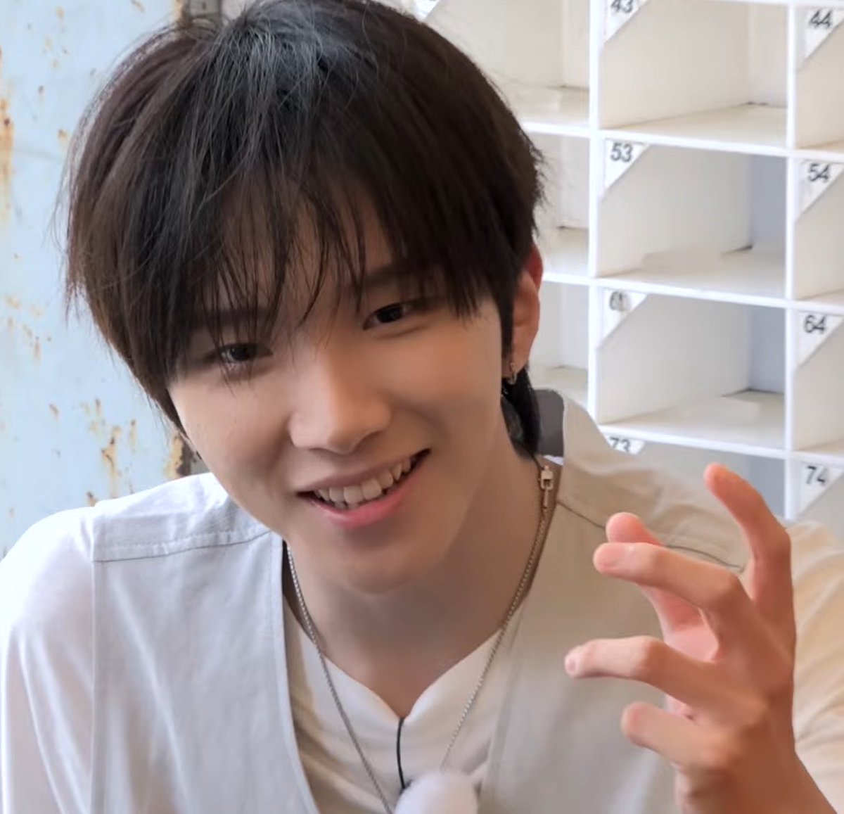 woonhak_bear06's tweet photo. とにかく顔がいい https://t.co/bvbbGzoLZq