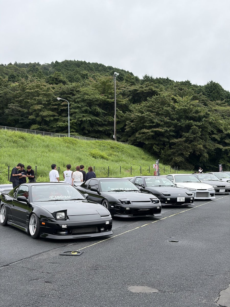 ototo3040's tweet photo. 初イベまさかのやますさんと並べられると思わなくてめちゃ嬉しかった感謝

 #エスヘリ https://t.co/gyeyf6WdhB