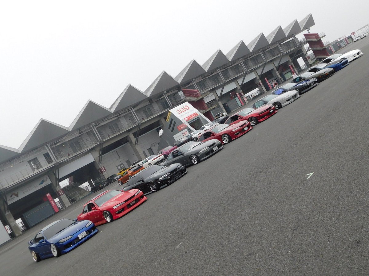 ototo3040's tweet photo. 初イベまさかのやますさんと並べられると思わなくてめちゃ嬉しかった感謝

 #エスヘリ https://t.co/gyeyf6WdhB