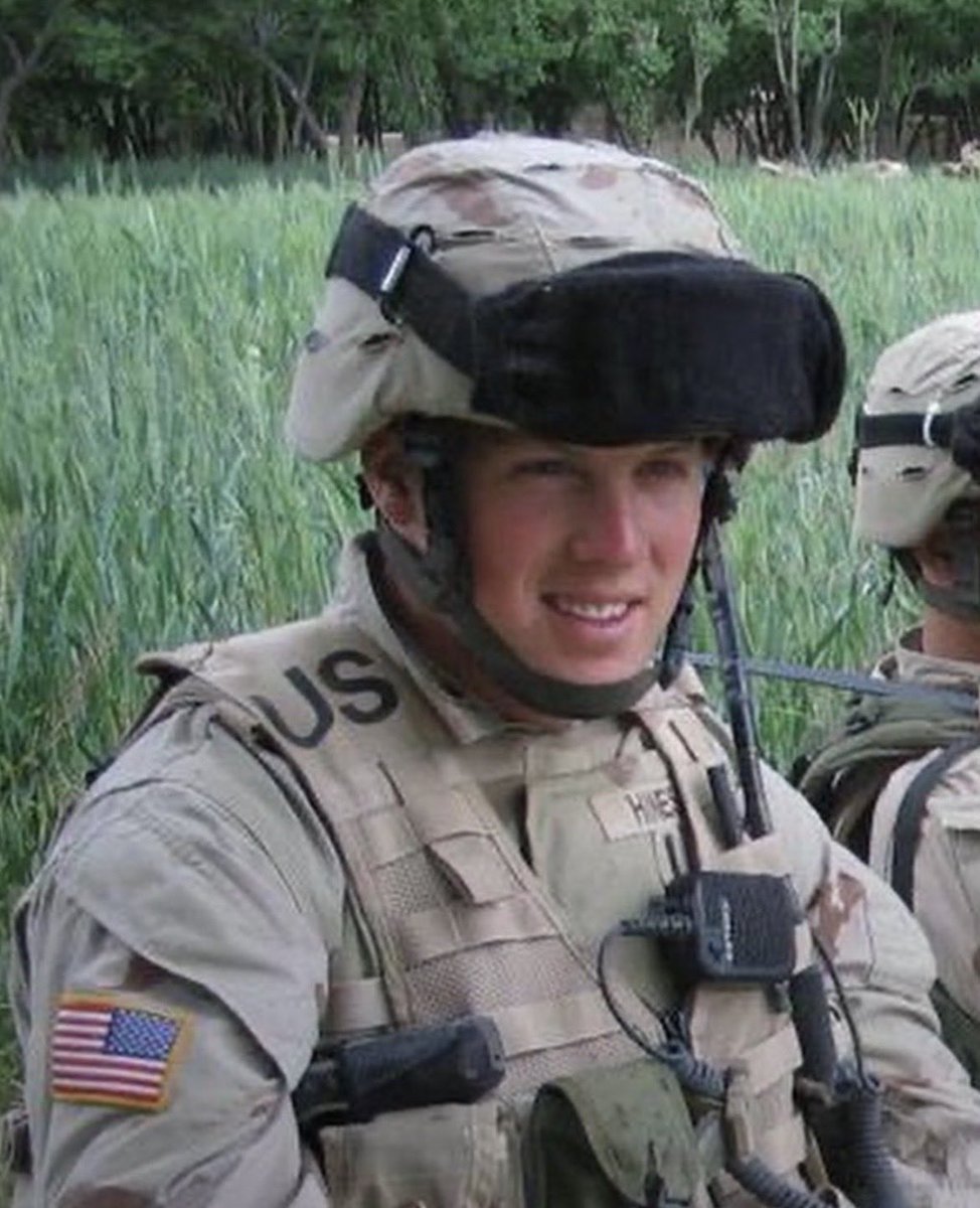 KoreyG80's tweet photo. Exceptional Massachusetts Army First Lieutenant Derek Steven Hines was killed in action on September 1, 2005 in Baylough, Afghanistan. Derek was 25 years old with 319th Airborne Field Artillery Regiment. Remember Derek today. Bronze Star/Valor #American Hero.🇺🇸🎖️ https://t.co/ae1j2IeDC0