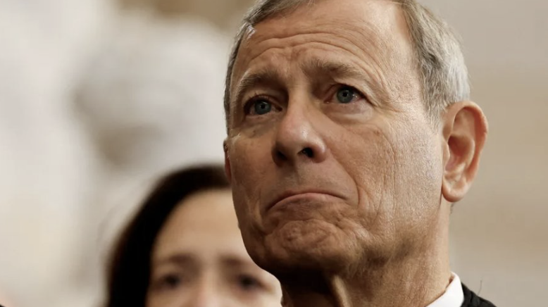 funder's tweet photo. ⚖️ ROBERTS

He signed one sentence and a court order against Trump vanished. No hearing, no explanation, not even the other justices.

The impeachment articles are already filed. What's missing is any member of Congress feeling heat about them.

👇 Be the heat:

https://t.co/YNSdo72WFd