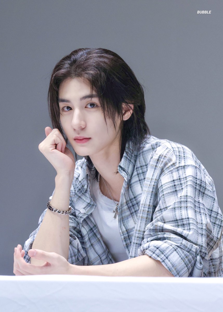 BubbleLeehan's tweet photo. 260816 HD 😙😙🐥

#이한 #LEEHAN #イハン 
#BOYNEXTDOOR #보이넥스트도어 https://t.co/9A0eXKNVg7