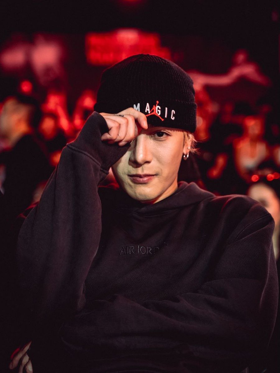 Nannitchapa's tweet photo. เท่ทุกรูป 😎
#JacksonWang https://t.co/C6MGO7ZJdk