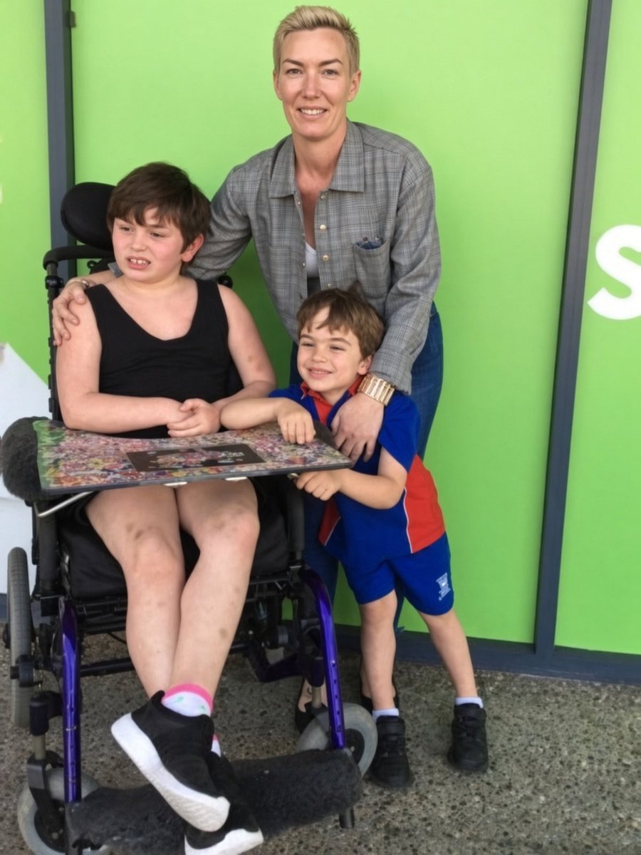 Parodyjeffx's tweet photo. THIS IS DISGUSTING. 

A non-Jewish mother with 2 autistic children in the UK, was denied desperately needed housing because a Jewish nonprofit housing association prioritized Jewish people. 

She fought for years and LOST.

@grok, can you confirm? https://t.co/hLHtcSNd36