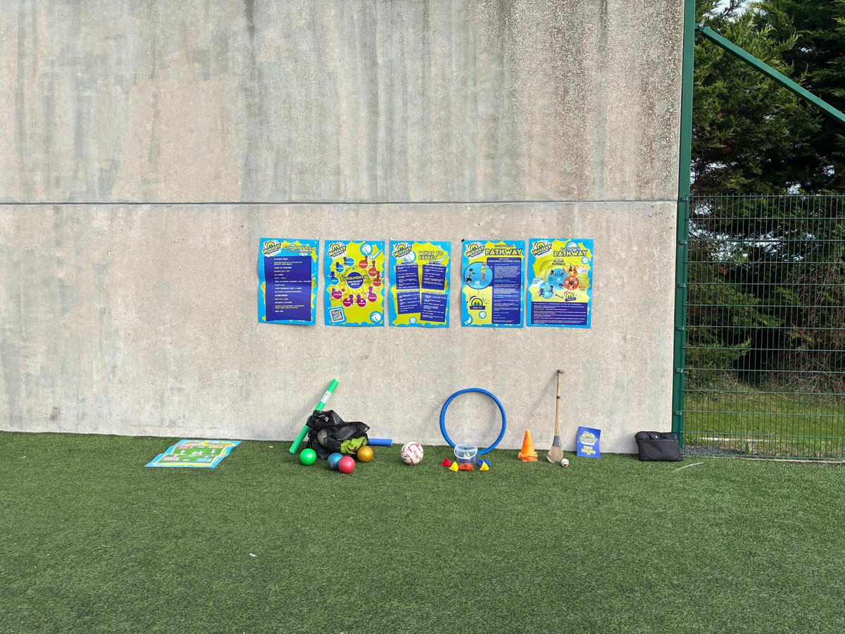 WaterfordGAACG's tweet photo. .@WaterfordGAA F1 #NurseryWorkshop completed in @AbbeycourtyGAA1 last evening (Monday), well done to all the coaches who showed wonderful energy and enthusiasm throughout a very enjoyable course, which was delivered by @jamesla13176631 (Mid-Co. #GDC), @WaterfordGAA #ClubSupport https://t.co/iIEObJvl4k