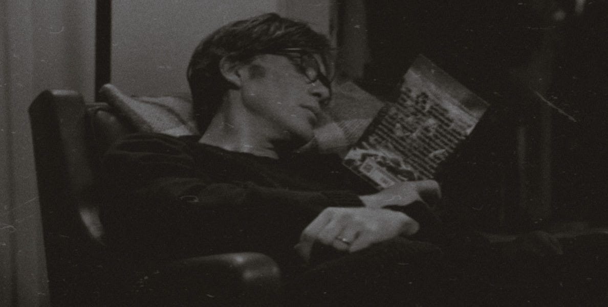 Lovandfear's tweet photo. “I love being at home. My life is very simple. I read a lot of books. I watch a lot of films. I listen to a lot of music. I tend the garden. I cook with my family. Yeah, I'm boring.”

— Cillian Murphy https://t.co/PZmeGATUN2
